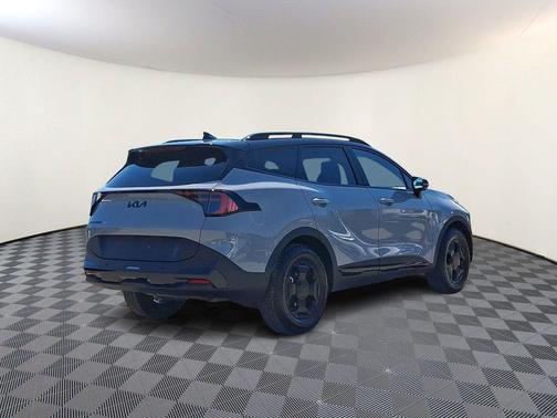 Wolf Gray/Black Roof 2026 Kia Sportage S
