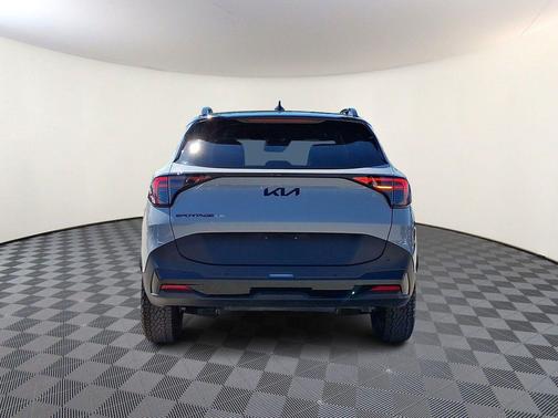 Wolf Gray/Black Roof 2026 Kia Sportage S