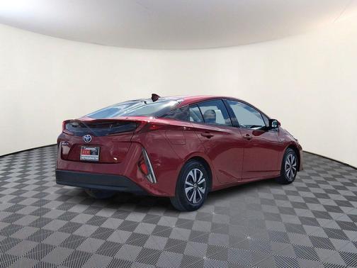 Hypersonic Red 2018 Toyota Prius Prime Plus