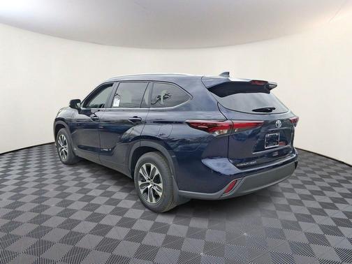 Blueprint 2026 Toyota Highlander Hybrid XLE
