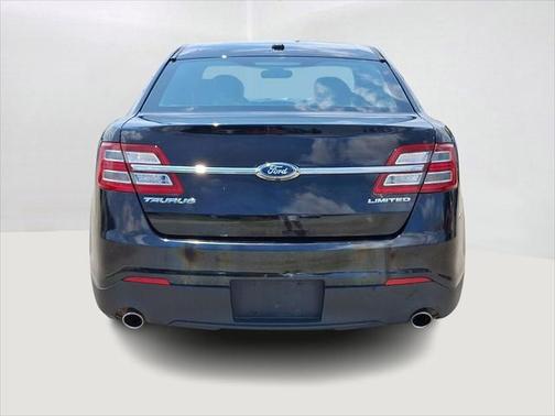 2016 Ford Taurus Limited