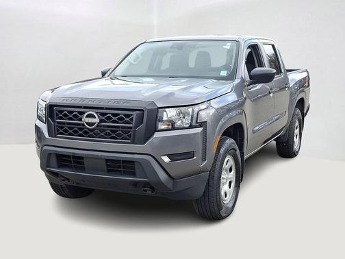2022 Nissan Frontier S