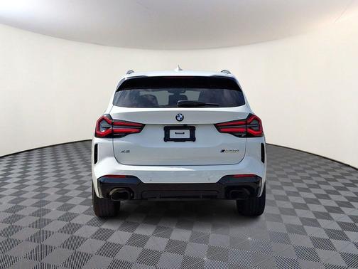 Alpine White 2022 BMW X3 M40i