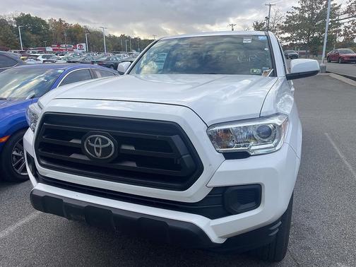 2022 Toyota Tacoma SR