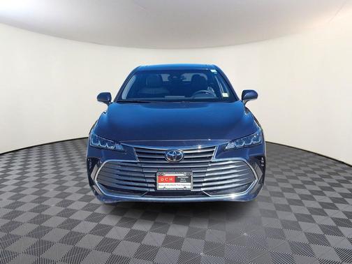 2019 Toyota Avalon XLE