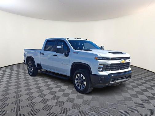2025 Chevrolet Silverado 2500 Custom