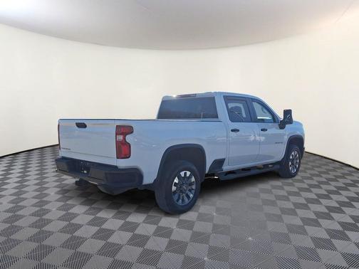 2025 Chevrolet Silverado 2500 Custom