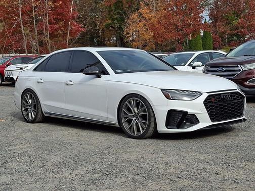 Ibis White 2023 Audi S4 Premium Plus TFSI quattro Tiptronic