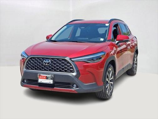 2024 Toyota Corolla Cross XLE