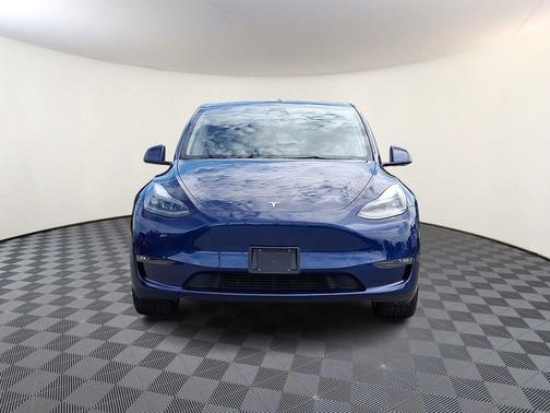 Deep Blue Metallic 2023 Tesla Model Y Long Range Dual Motor All-Wheel Drive