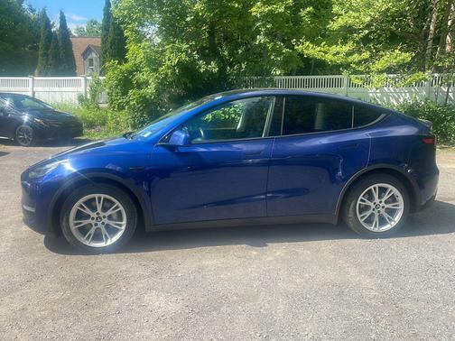 Deep Blue Metallic 2020 Tesla Model Y Long Range Dual Motor All-Wheel Drive