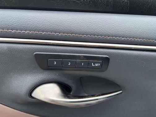 2022 Lexus ES 350 Base