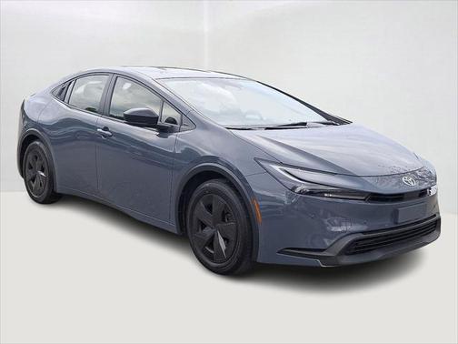 2023 Toyota Prius LE