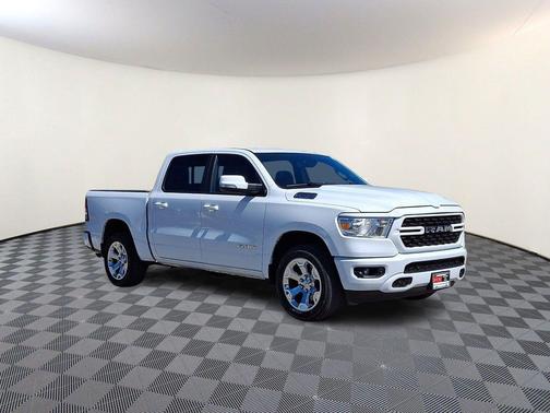 Bright White Clearcoat 2022 RAM 1500 Big Horn/Lone Star