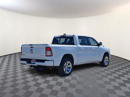 Bright White Clearcoat 2022 RAM 1500 Big Horn/Lone Star