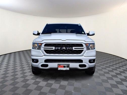 Bright White Clearcoat 2022 RAM 1500 Big Horn/Lone Star