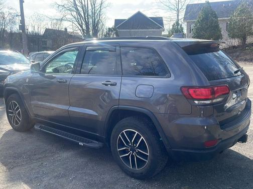 2020 Jeep Grand Cherokee Trailhawk