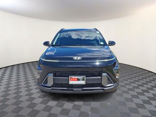 Abyss Black Pearl 2024 Hyundai KONA SEL