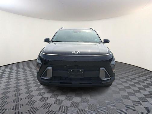 Abyss Black Pearl 2024 Hyundai KONA SEL