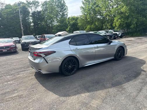 Celestial Silver Metallic/Midnight Black Metallic 2023 Toyota Camry XSE