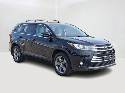 2017 Toyota Highlander Limited Platinum