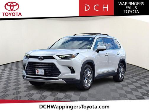 Pearl 2024 Toyota Grand Highlander Platinum