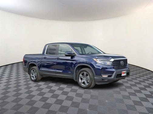 Obsidian Blue Pearl 2023 Honda Ridgeline RTL