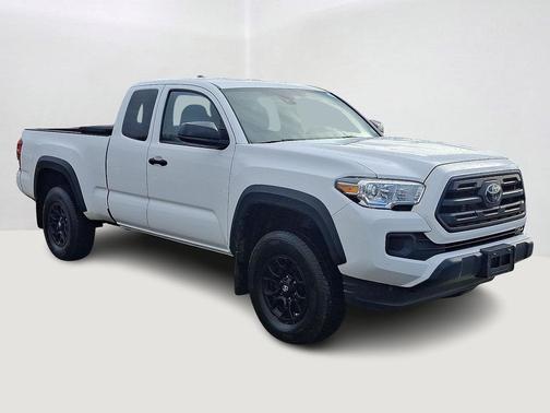 2019 Toyota Tacoma SR
