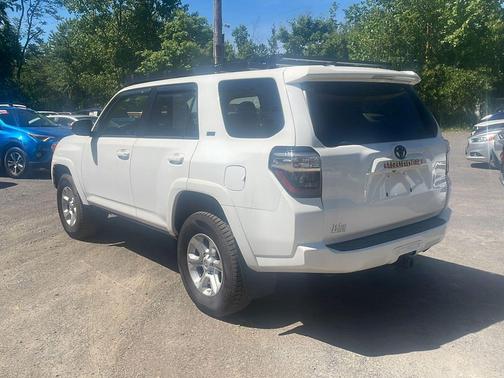 Super White 2020 Toyota 4Runner SR5 Premium