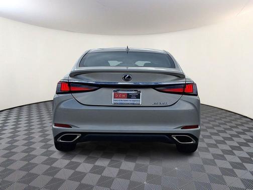 Moonbeam Beige Metallic 2022 Lexus ES 350 Base