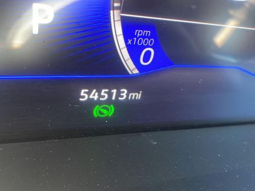 Platinum Gray Metallic 2024 Volkswagen Jetta 1.5T SE