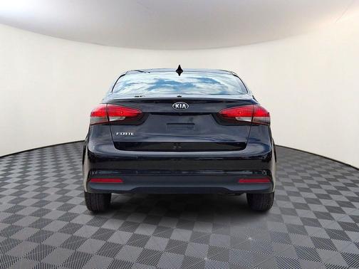 Aurora Black 2018 Kia Forte LX