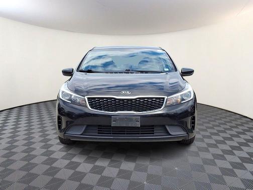Aurora Black 2018 Kia Forte LX