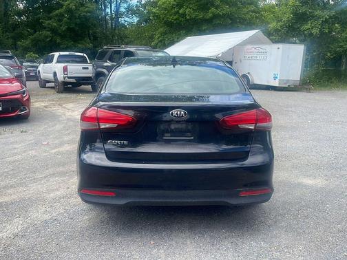 Aurora Black 2018 Kia Forte LX