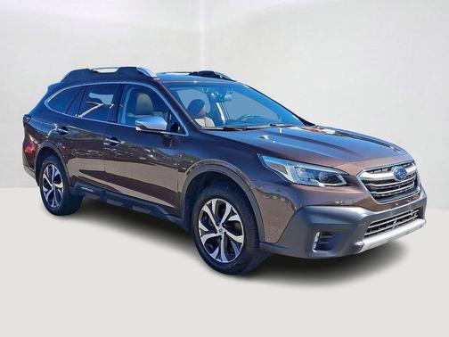 2022 Subaru Outback Touring
