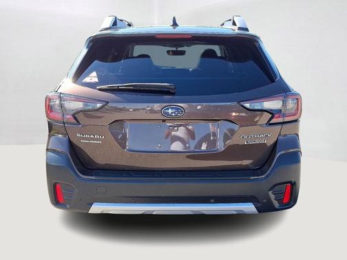 2022 Subaru Outback Touring