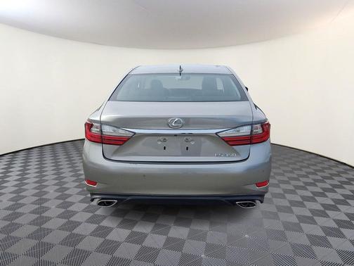 2016 Lexus ES 350 Base