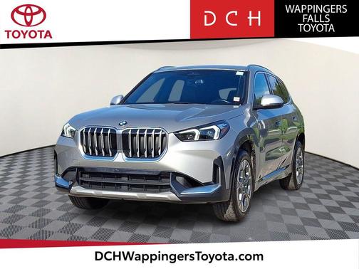 Space Silver Metallic 2023 BMW X1 xDrive28i