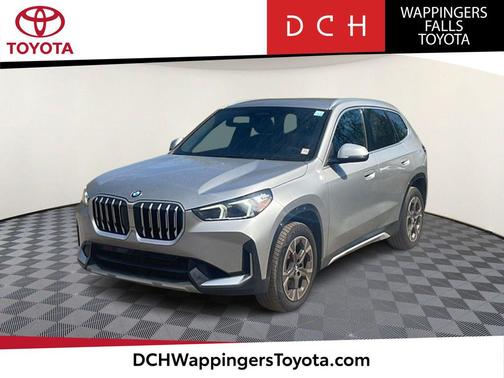 Space Silver Metallic 2023 BMW X1 xDrive28i