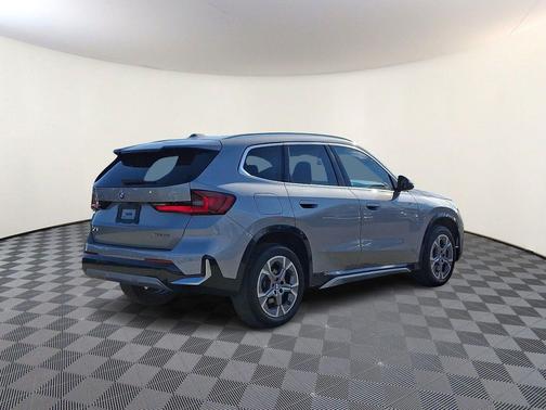Space Silver Metallic 2023 BMW X1 xDrive28i