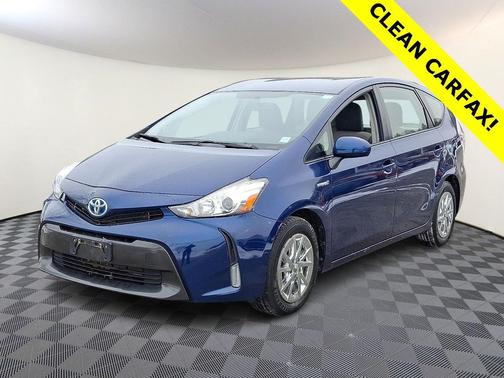 2015 Toyota Prius v Three