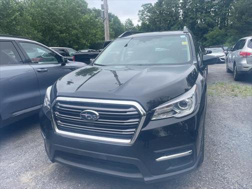2022 Subaru Ascent Base 8-Passenger