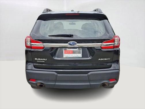 2022 Subaru Ascent Base 8-Passenger