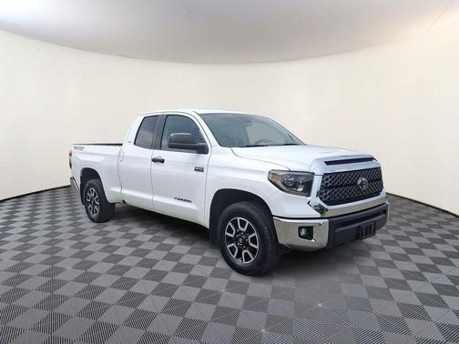 Super White 2020 Toyota Tundra SR5