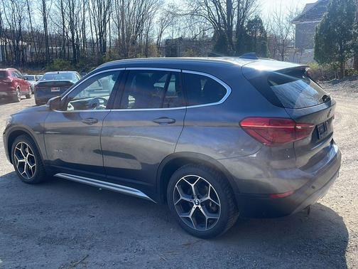 Mineral Gray Metallic 2016 BMW X1 xDrive 28i