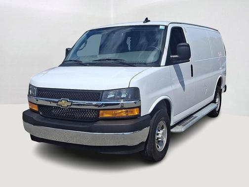 2023 Chevrolet Express 2500 RWD 2500 Regular Wheelbase WT