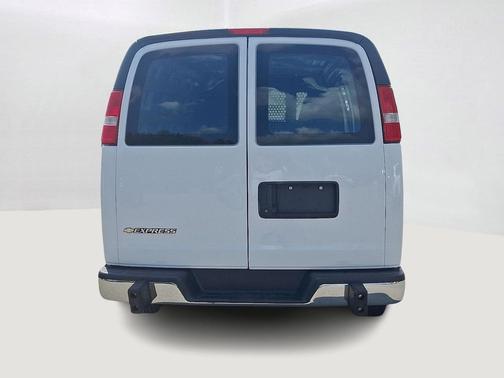 2023 Chevrolet Express 2500 RWD 2500 Regular Wheelbase WT