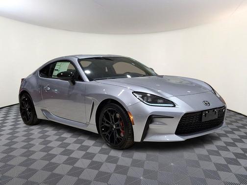 2025 Toyota GR86 Premium