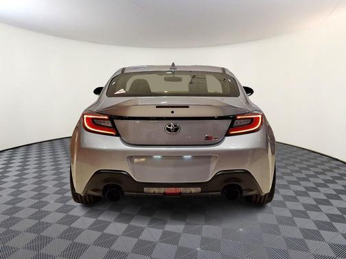 2025 Toyota GR86 Premium