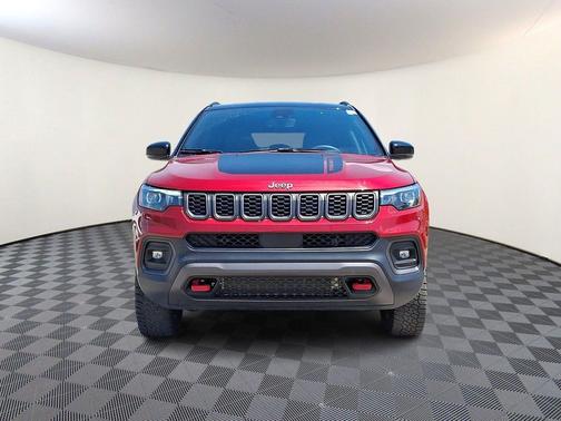 Red Hot Pearlcoat 2025 Jeep Compass Trailhawk